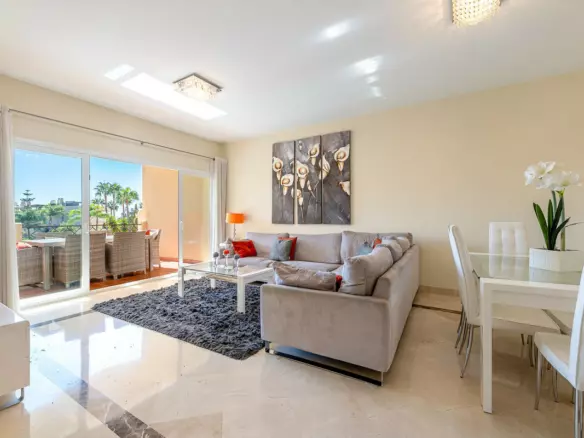 3-bedroom Property In Bel Air, Spain (115 M²)