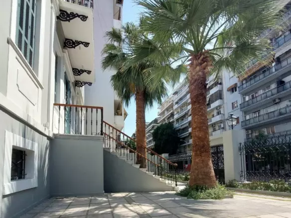 Building In Analipsi – Mpotsari – Nea Paralia, Greece (680 M²)