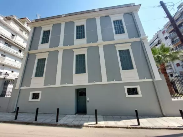 Building In Analipsi – Mpotsari – Nea Paralia, Greece (680 M²)