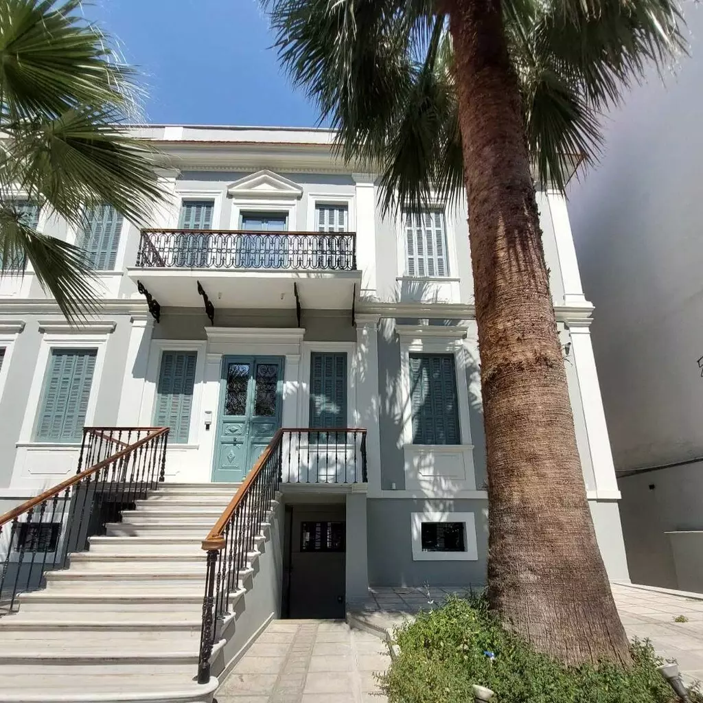 Building In Analipsi – Mpotsari – Nea Paralia, Greece (680 M²)