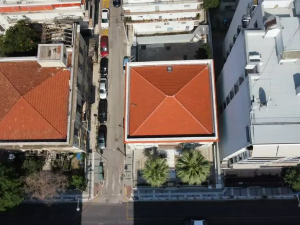 Building In Analipsi – Mpotsari – Nea Paralia, Greece (680 M²)