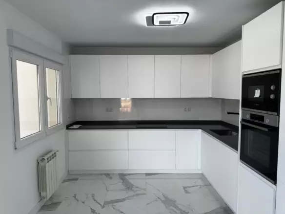 5-bedroom Villa In Torrevieja, Spain (165 M²)