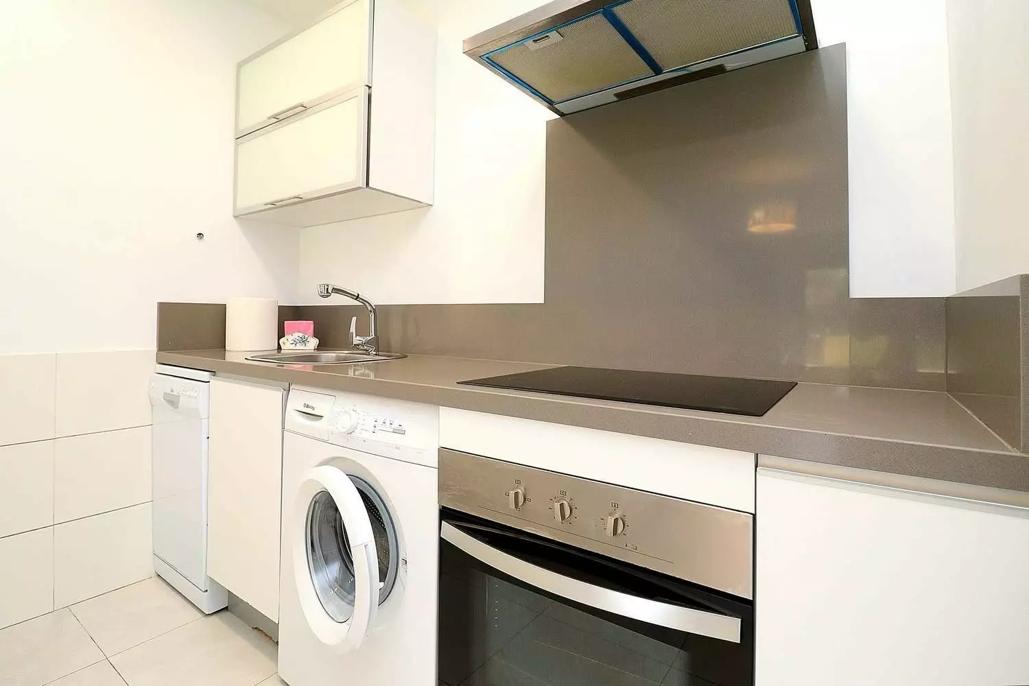 o_1im020d9d10f6v9c7k96fq1p1036-12e515 3-bedroom Apartment In Orihuela Costa, Spain (86 M²)
