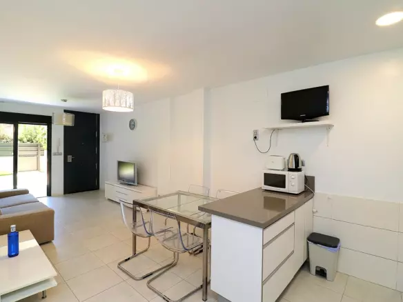 3-bedroom Apartment In Orihuela Costa, Spain (86 M²)