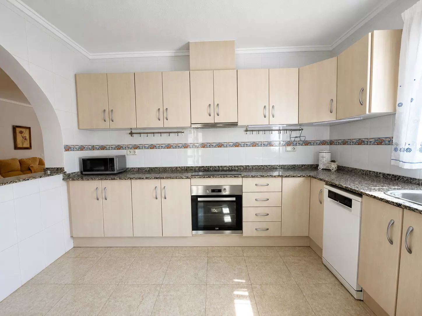 3-bedroom Villa In Ciudad Quesada, Spain (163 M²)
