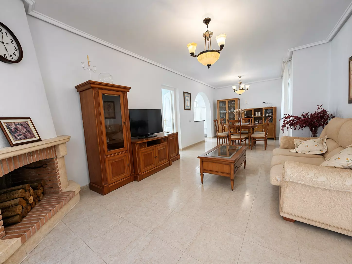3-bedroom Villa In Ciudad Quesada, Spain (163 M²)