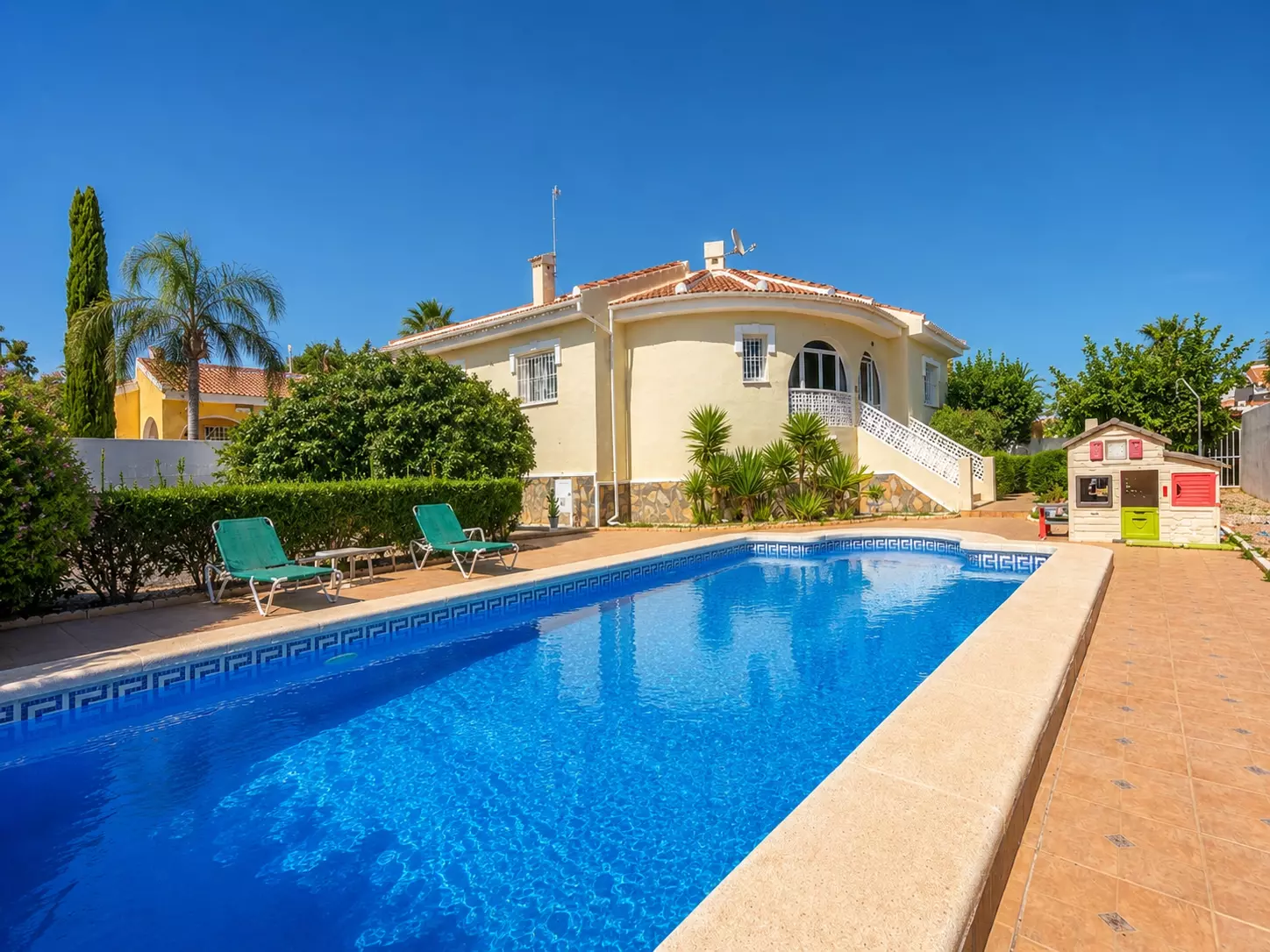 3-bedroom Villa In Ciudad Quesada, Spain (163 M²)