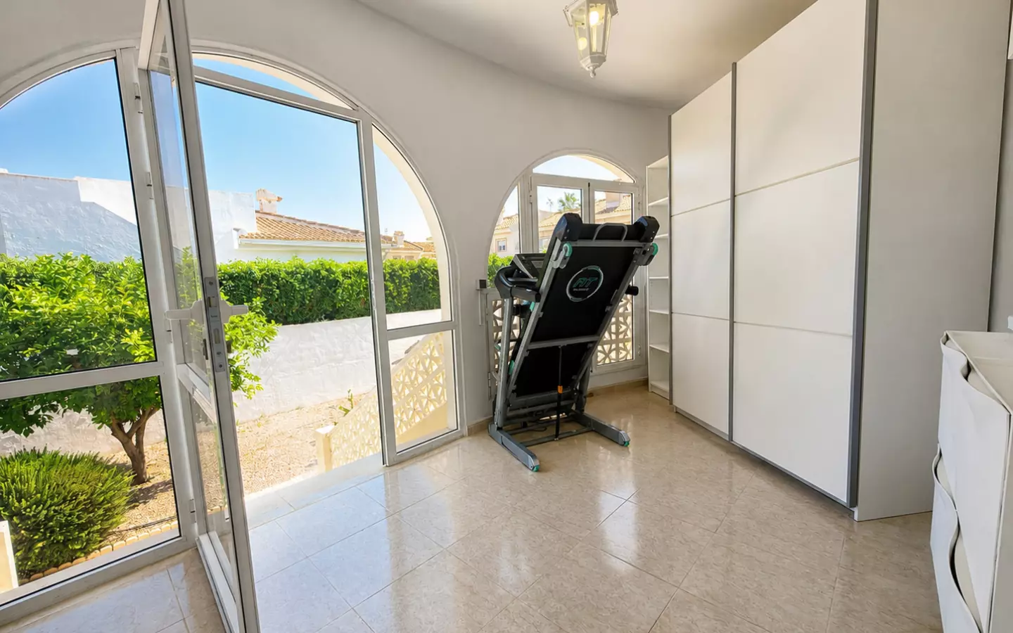 3-bedroom Villa In Ciudad Quesada, Spain (163 M²)