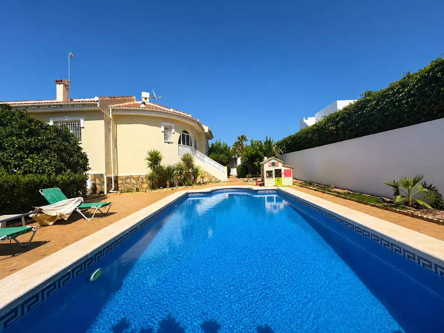 3-bedroom Villa In Ciudad Quesada, Spain (163 M²)