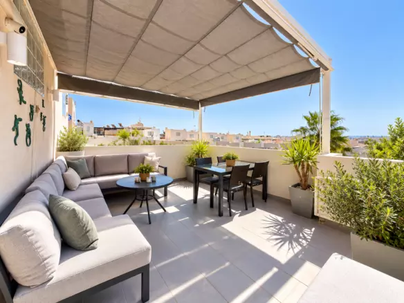 2-bedroom House In Torrevieja, Spain (120 M²)
