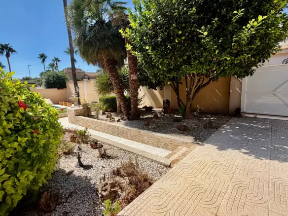 4-bedroom Villa In Ciudad Quesada, Spain (162 M²)