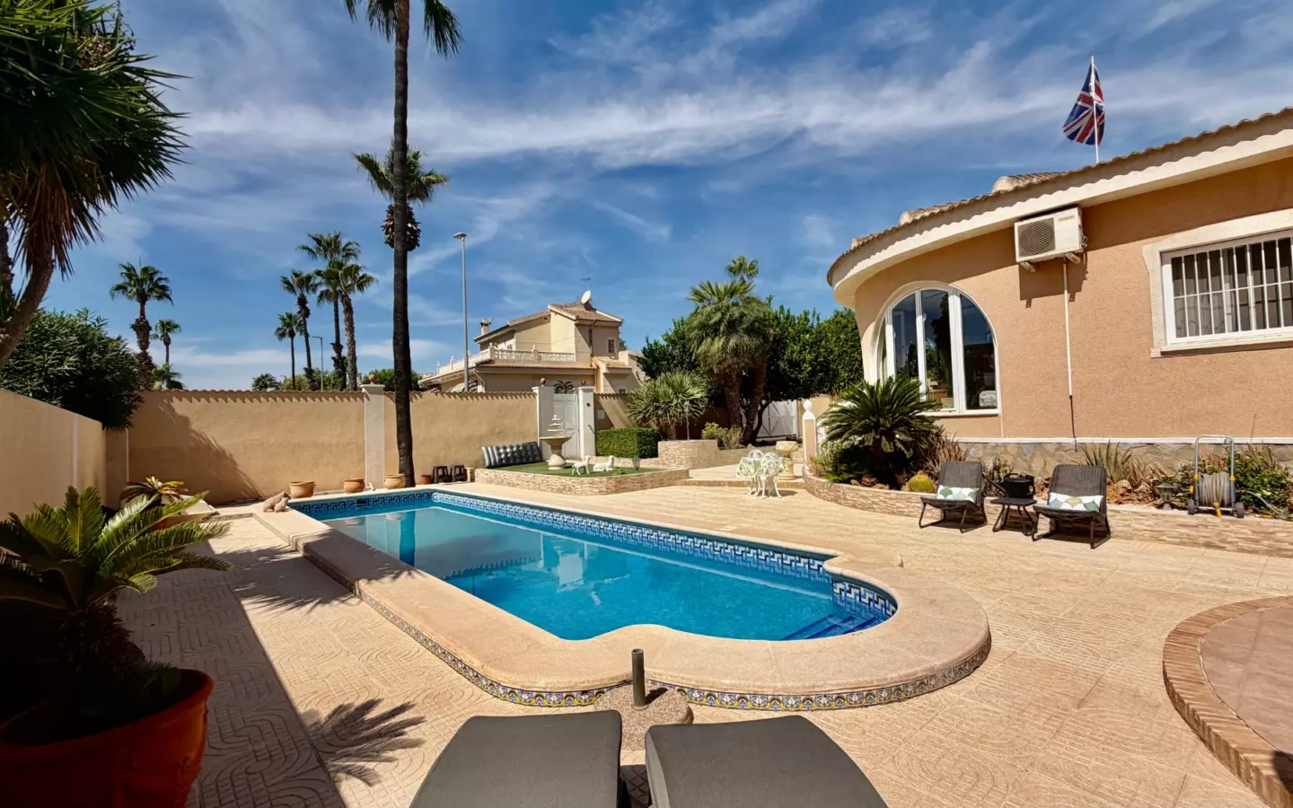 4-bedroom Villa In Ciudad Quesada, Spain (162 M²)