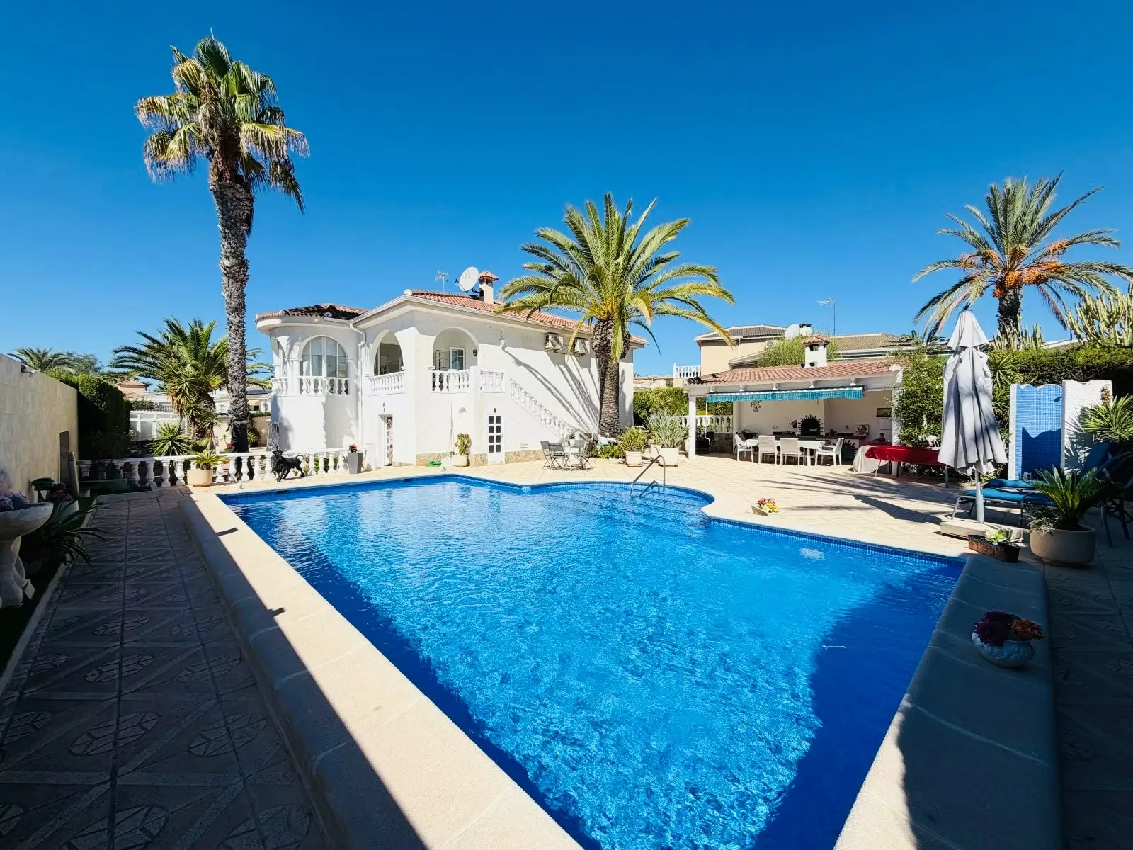 4-bedroom Villa In Ciudad Quesada, Spain (344 M²)