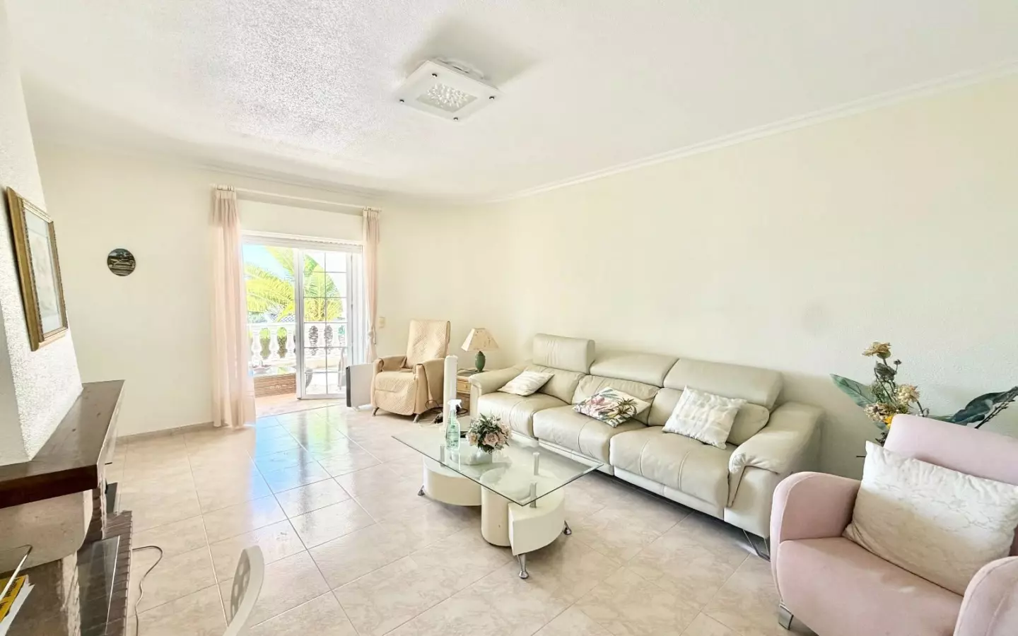 4-bedroom Villa In Ciudad Quesada, Spain (344 M²)