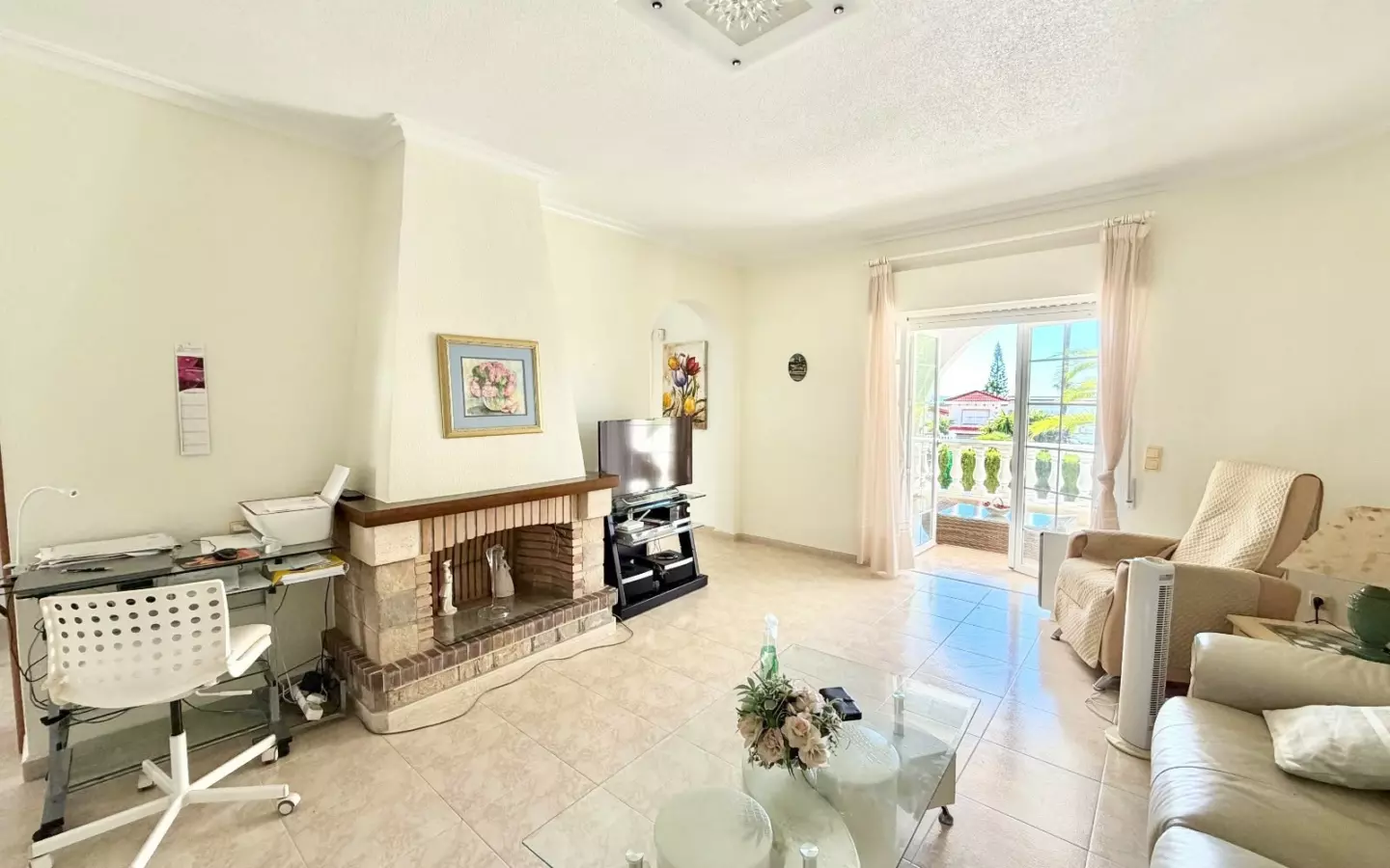 4-bedroom Villa In Ciudad Quesada, Spain (344 M²)