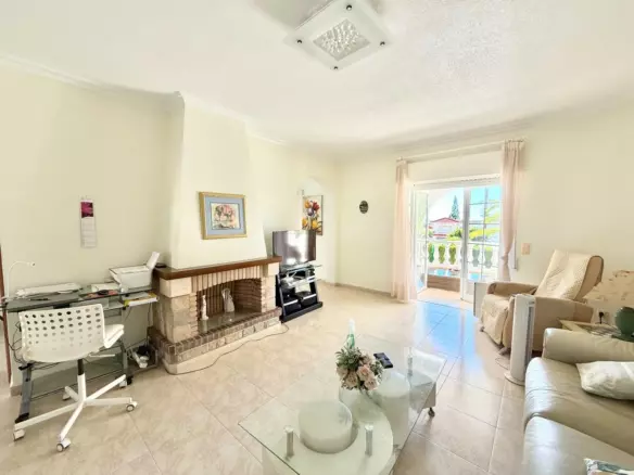 4-bedroom Villa In Ciudad Quesada, Spain (344 M²)