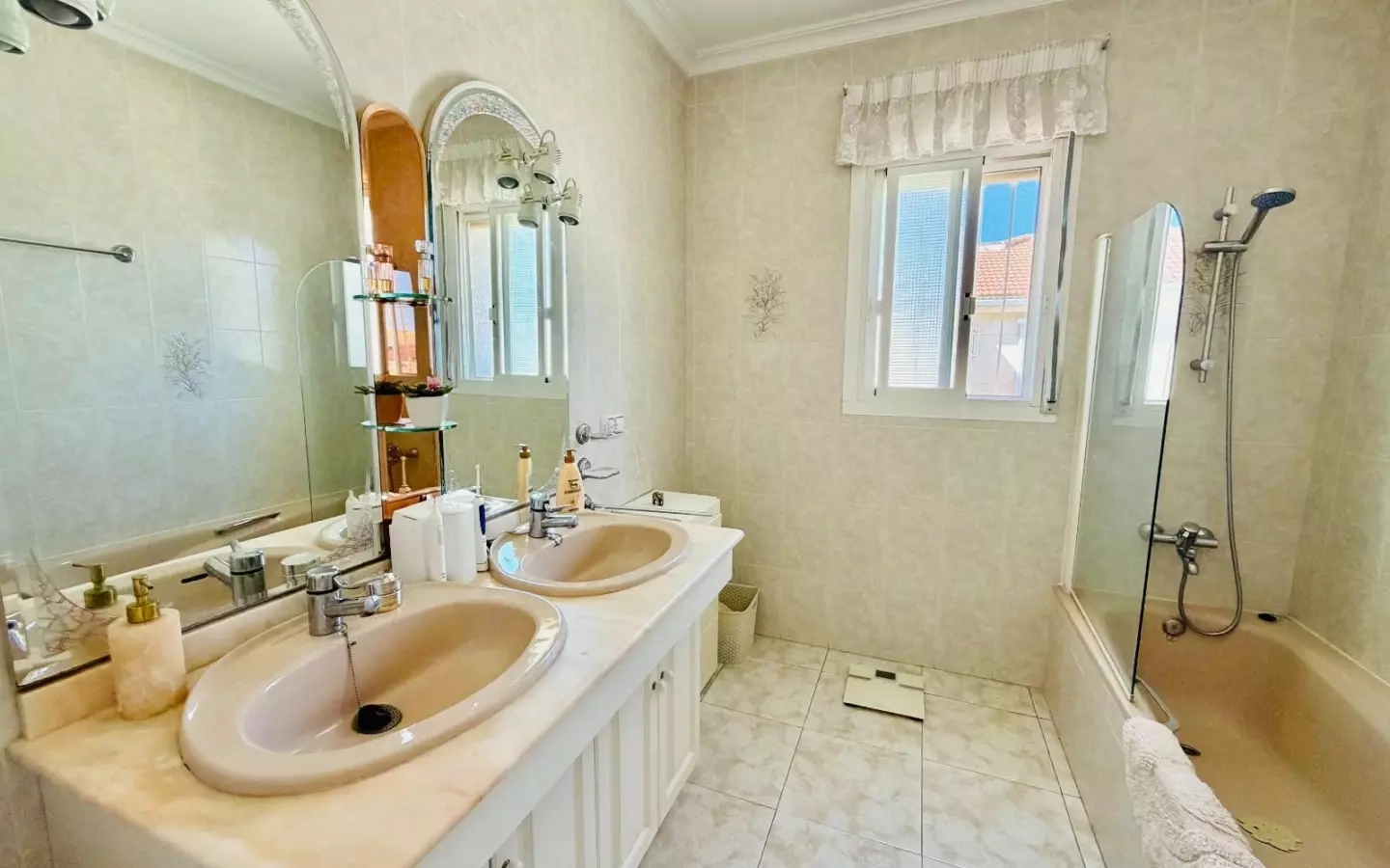 4-bedroom Villa In Ciudad Quesada, Spain (344 M²)