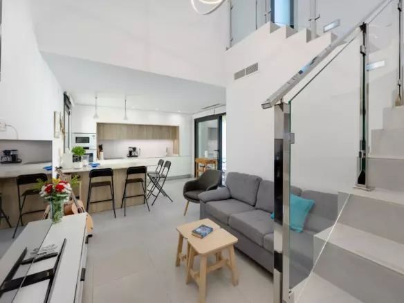 4-bedroom Villa In Benijofar, Spain (179 M²)