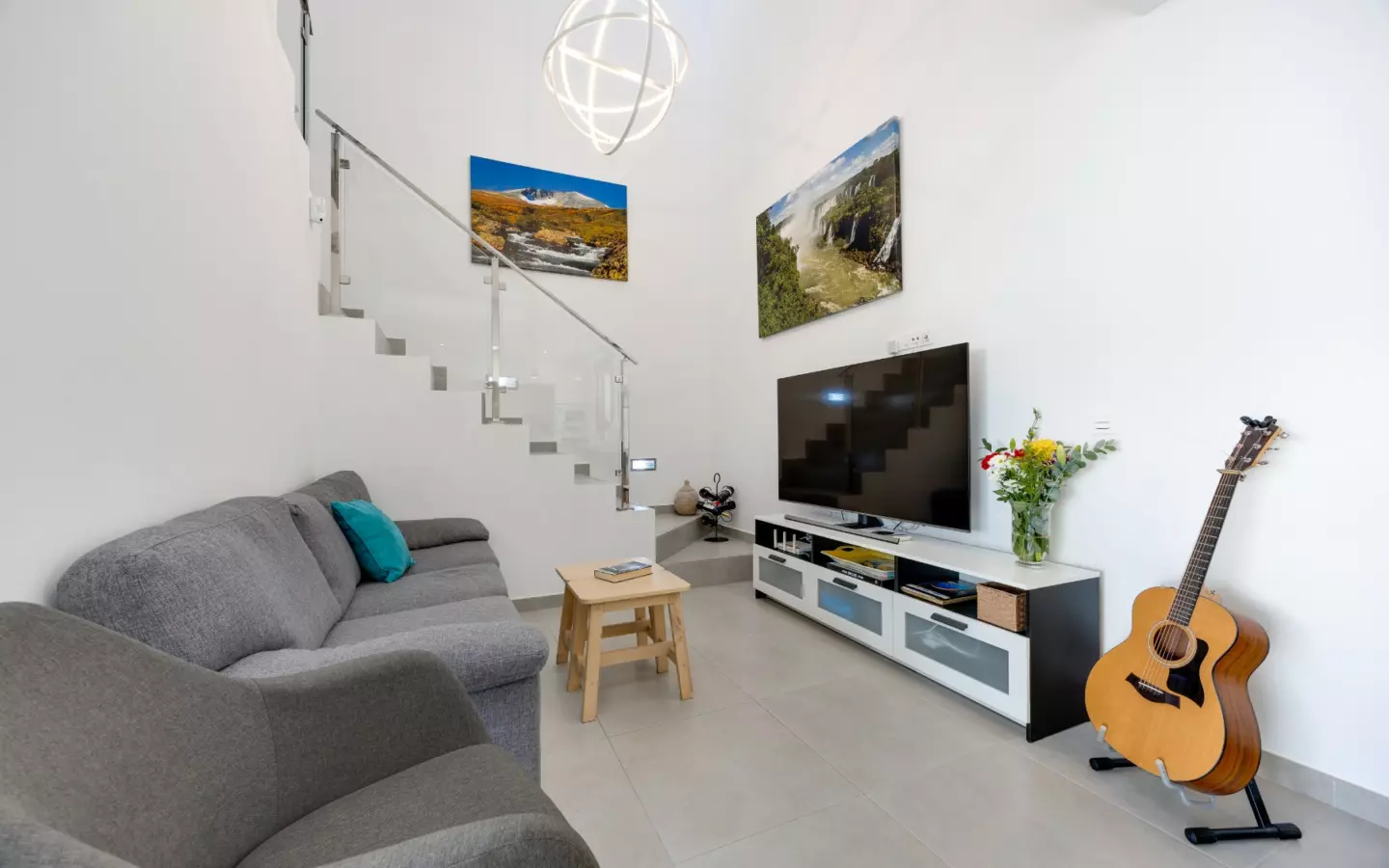4-bedroom Villa In Benijofar, Spain (179 M²)
