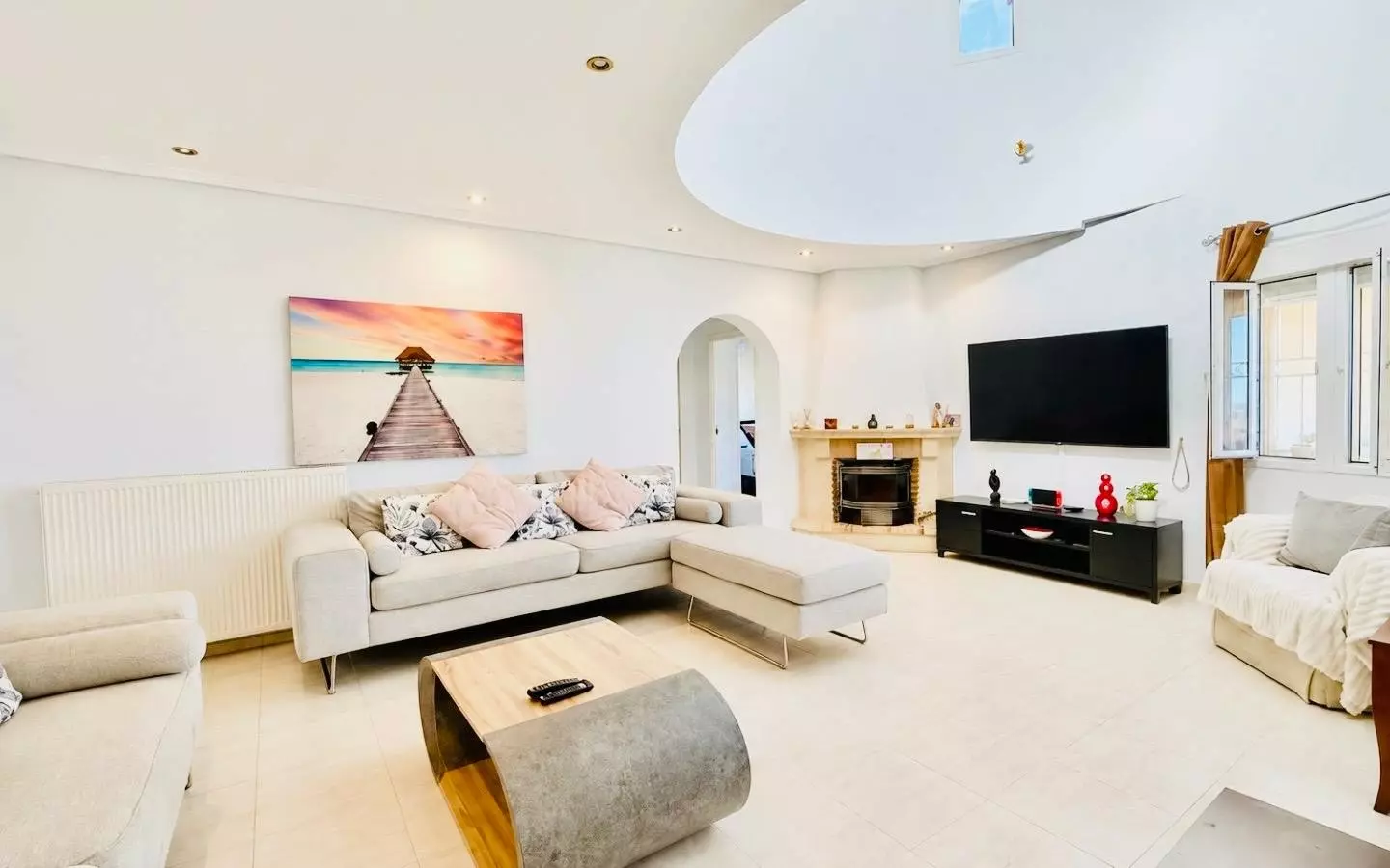 4-bedroom Villa In Ciudad Quesada, Spain (219 M²)