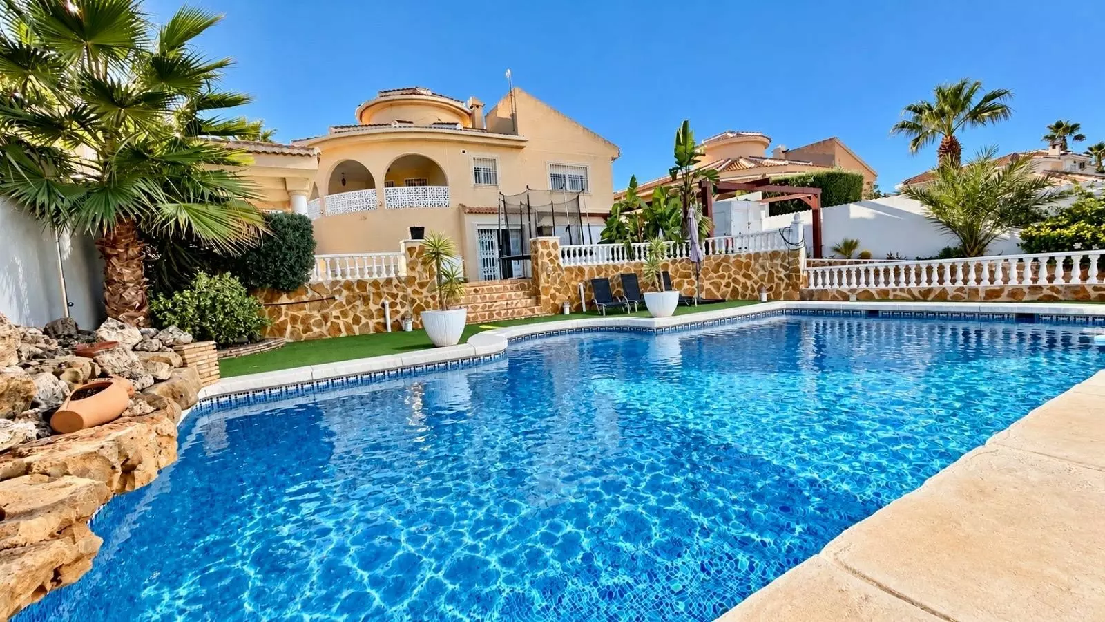 4-bedroom Villa In Ciudad Quesada, Spain (219 M²)