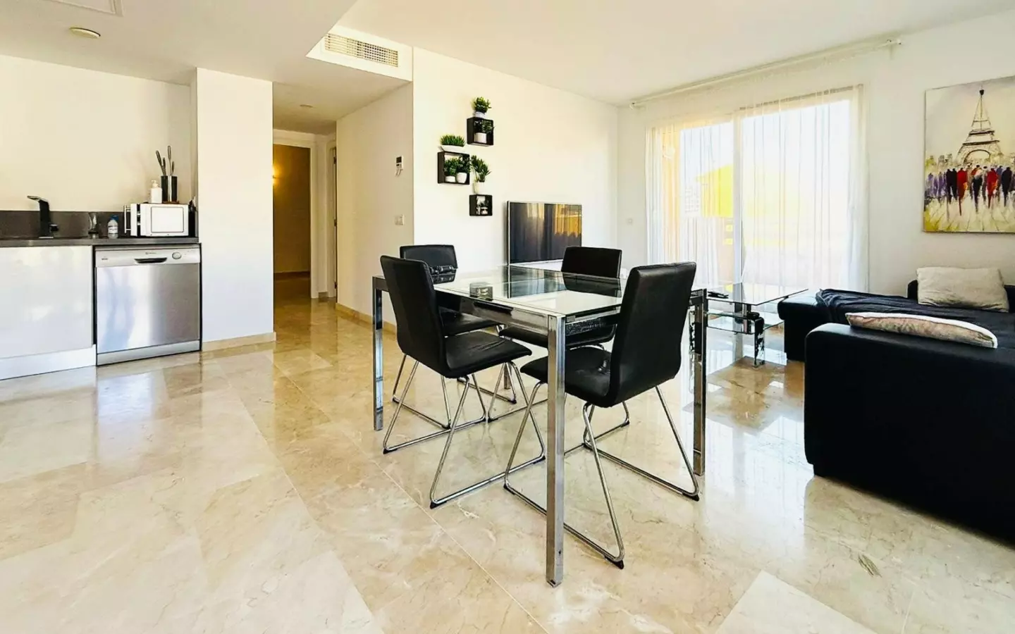3-bedroom Apartment In Orihuela Costa, Spain (142 M²)