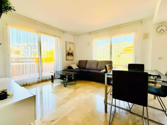 3-bedroom Apartment In Orihuela Costa, Spain (142 M²)