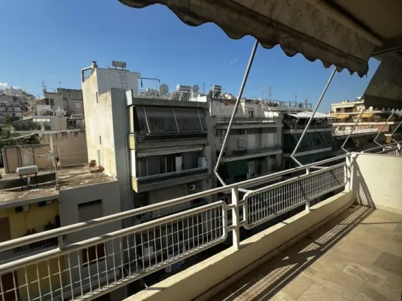 3-bedroom Flat In Zografou, Greece (141 M²)