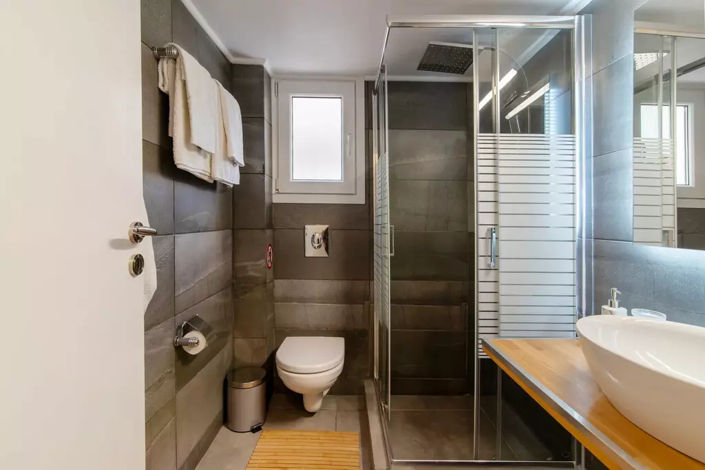 1-bedroom Flat In Vari – Varkiza, Greece (52 M²)