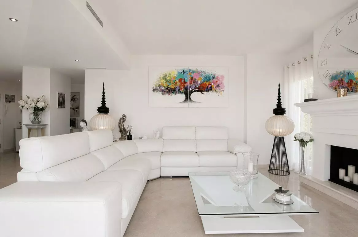 3-bedroom Penthouse In Elviria, Spain (161 M²)
