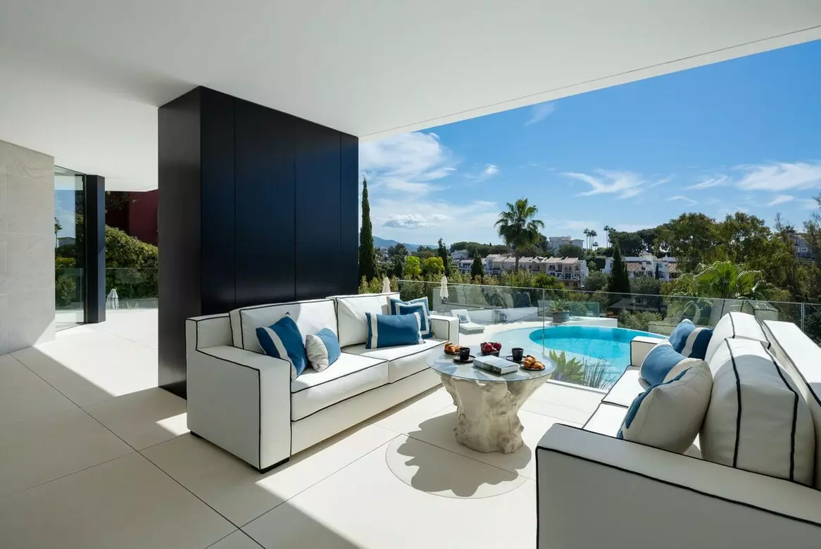 5-bedroom Villa In Benahavis, Spain (555 M²)