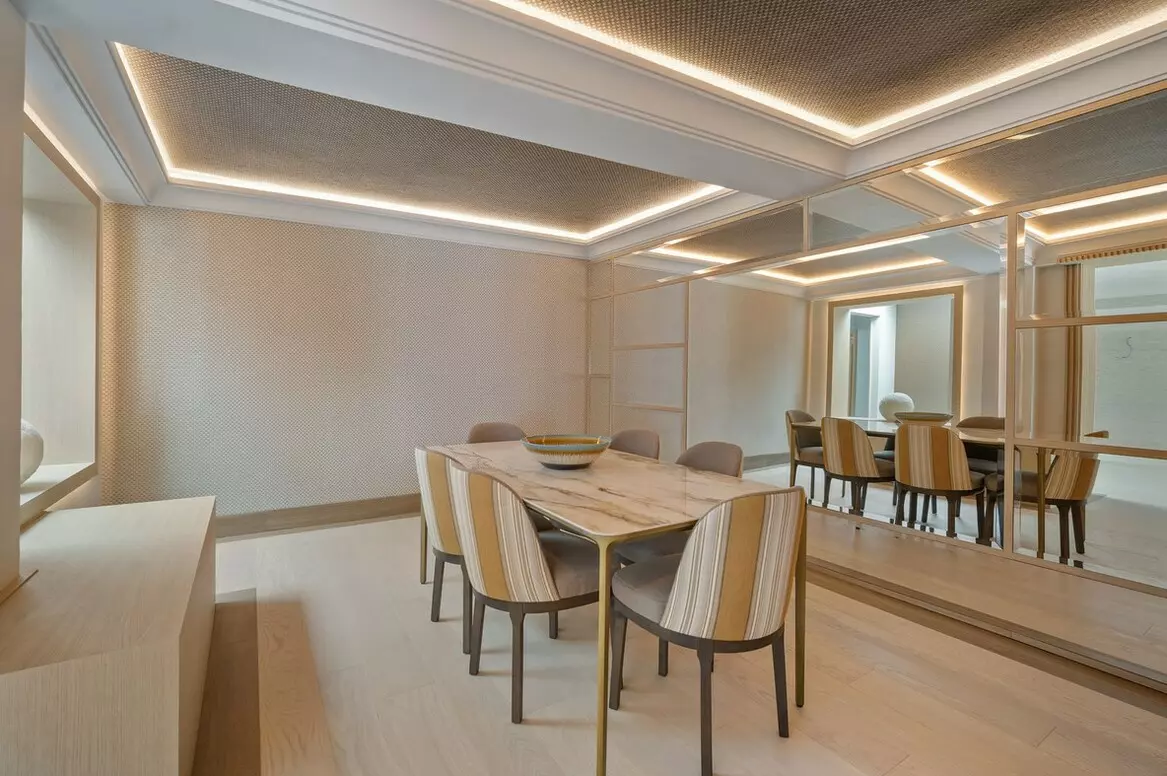 16-bedroom Villa In Estepona, Spain (1.337 M²)