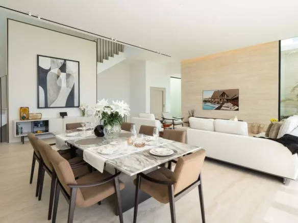 6-bedroom Villa In Benahavis, Spain (716 M²)