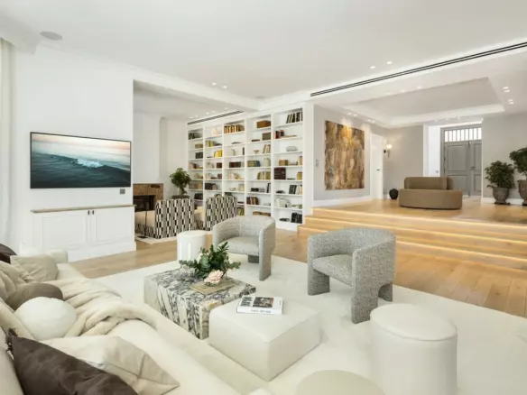 5-bedroom Villa In Marbella, Spain (722 M²)