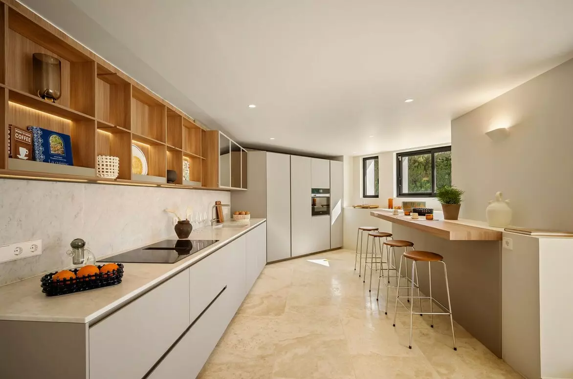4-bedroom Villa In Marbella, Spain (262 M²)