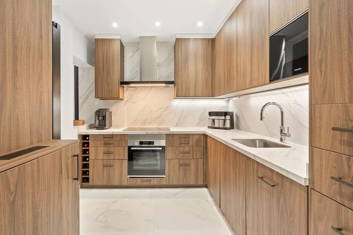 1-bedroom Townhouse In Estepona, Spain (107 M²)
