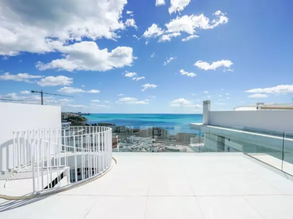 2-bedroom Penthouse In Fuengirola, Spain (84 M²)