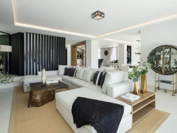 5-bedroom Villa In Benahavis, Spain (555 M²)
