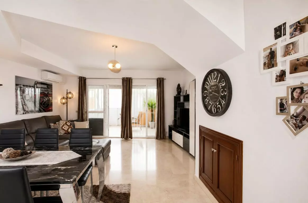 5-bedroom Townhouse In Marbella, Spain (206 M²)