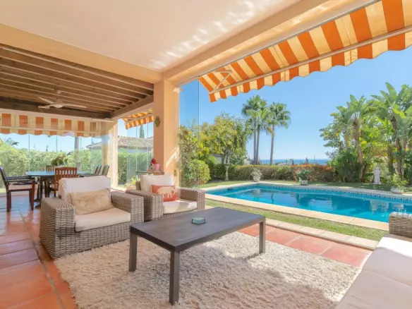 5-bedroom Villa In Elviria, Spain (298 M²)
