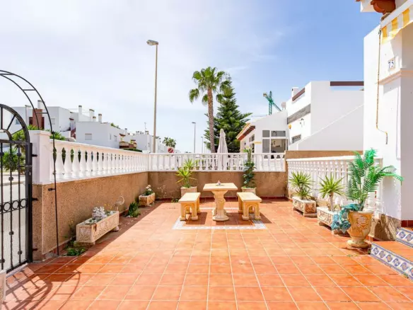 3-bedroom Town House In Orihuela Costa, Spain (95 M²)