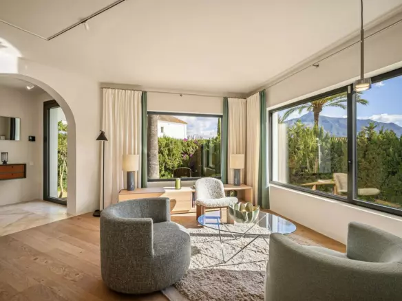 4-bedroom Villa In Marbella, Spain (262 M²)