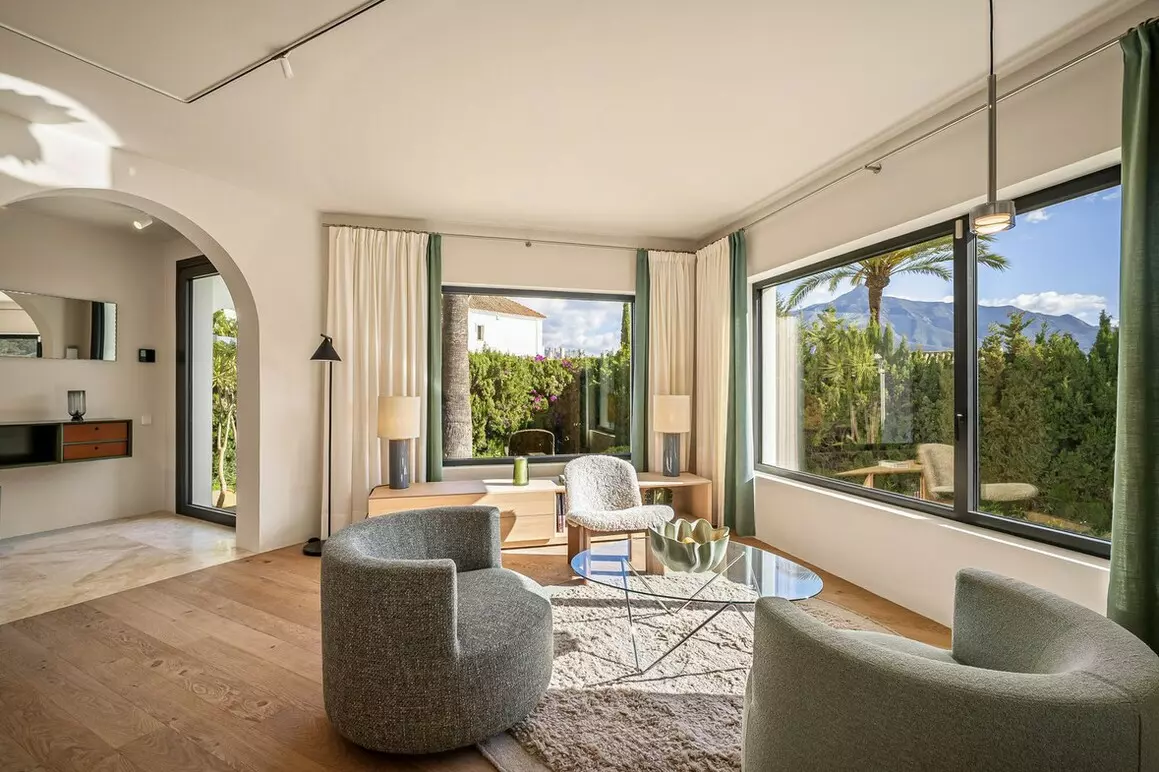 4-bedroom Villa In Marbella, Spain (262 M²)