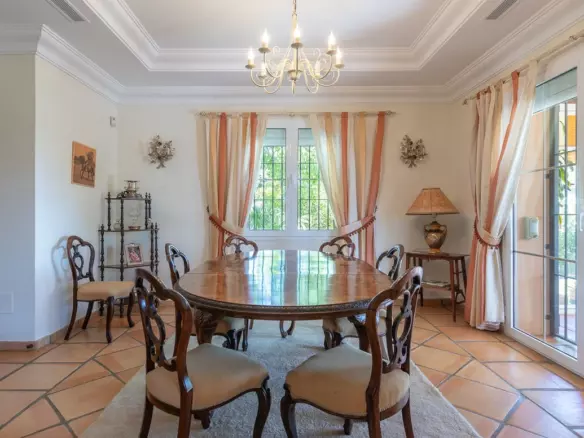 5-bedroom Villa In Elviria, Spain (298 M²)