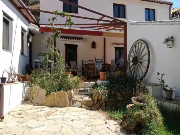 4-bedroom Country House In Casares, Spain (175 M²)
