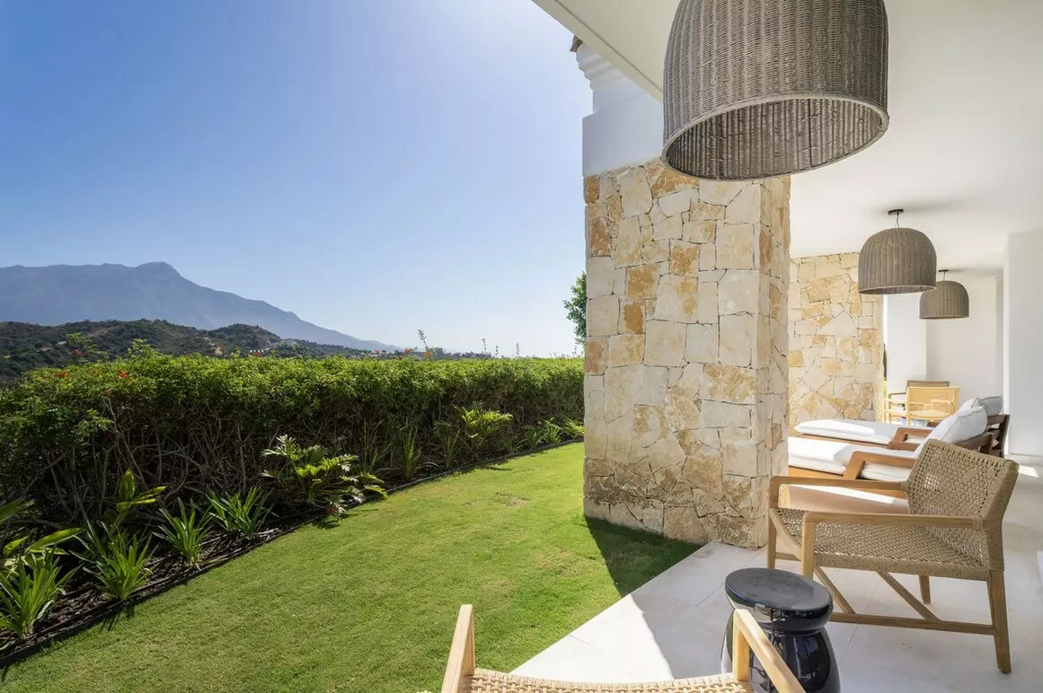 8-bedroom Villa In Benahavis, Spain (958 M²)