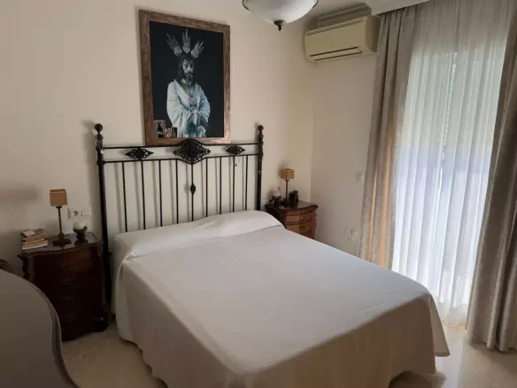 4-bedroom Penthouse In Estepona, Spain (145 M²)