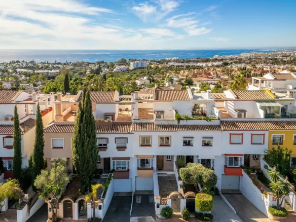 3-bedroom Townhouse In Marbella, Spain (198 M²)