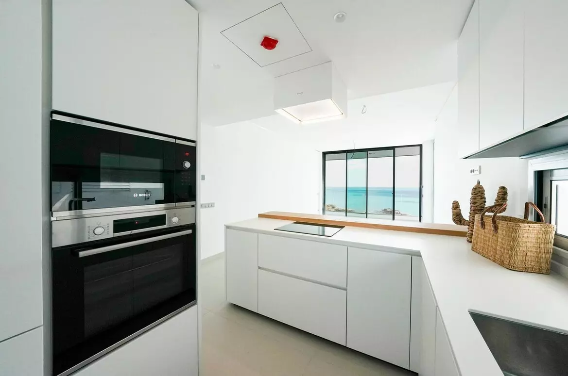 2-bedroom Penthouse In Fuengirola, Spain (84 M²)