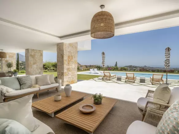 8-bedroom Villa In Benahavis, Spain (958 M²)